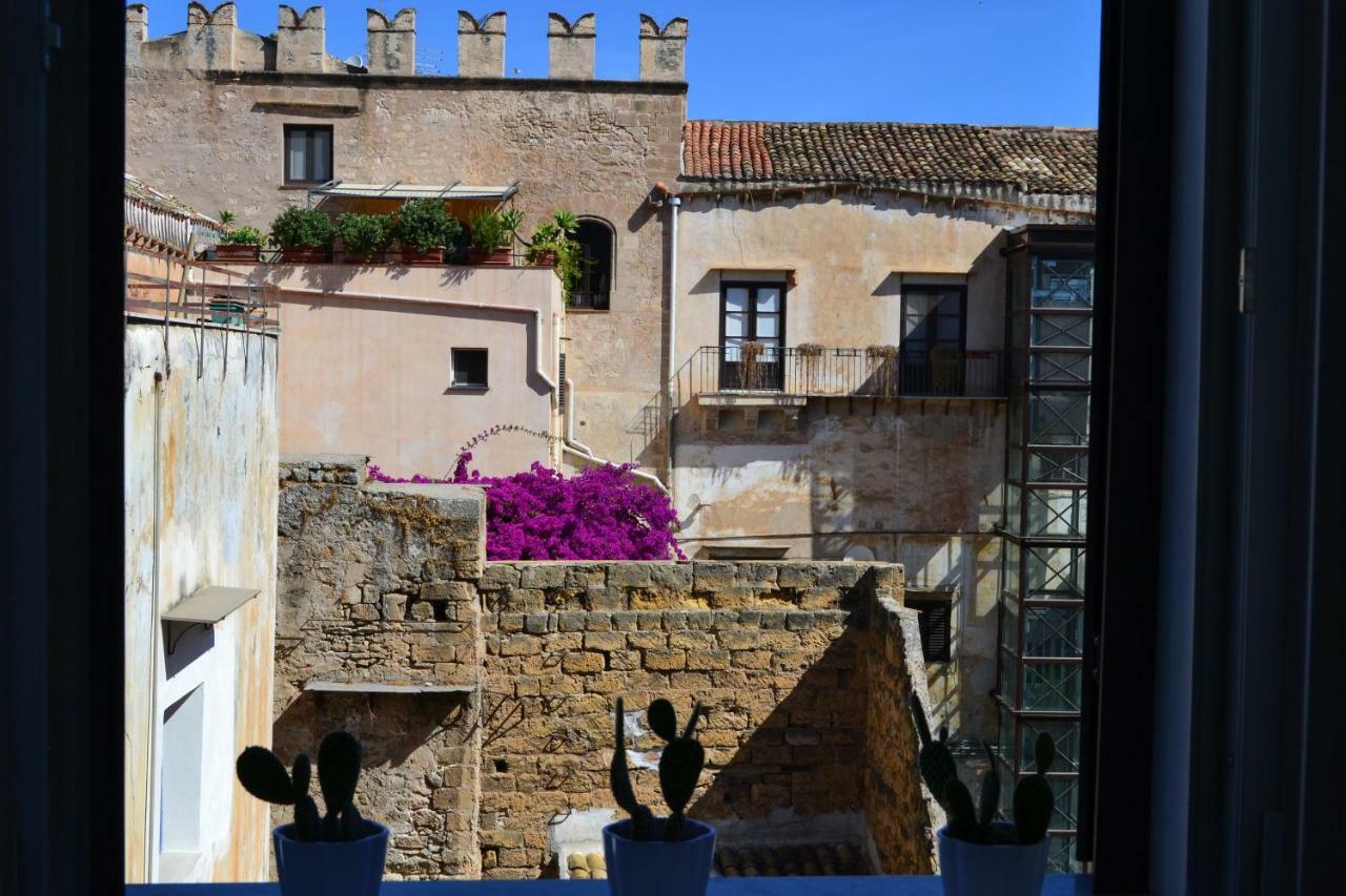 Palazzo Torre Apartment - Palermo — Photos 3